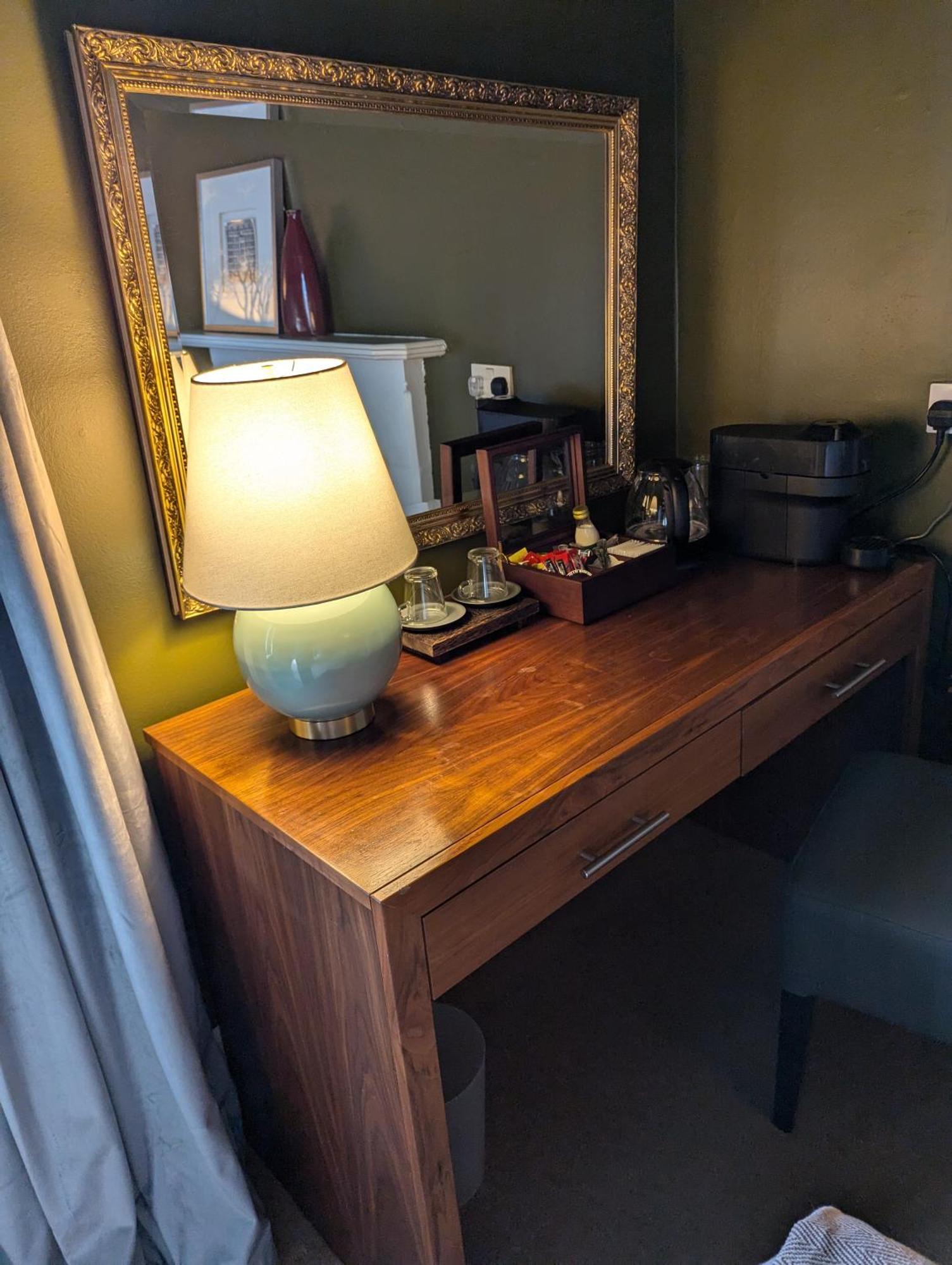 The Duke Hotel Hilmarton Eksteriør billede